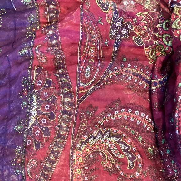 Plum Paisley Lightweight Infinity Scarf - Picture 3 of 4